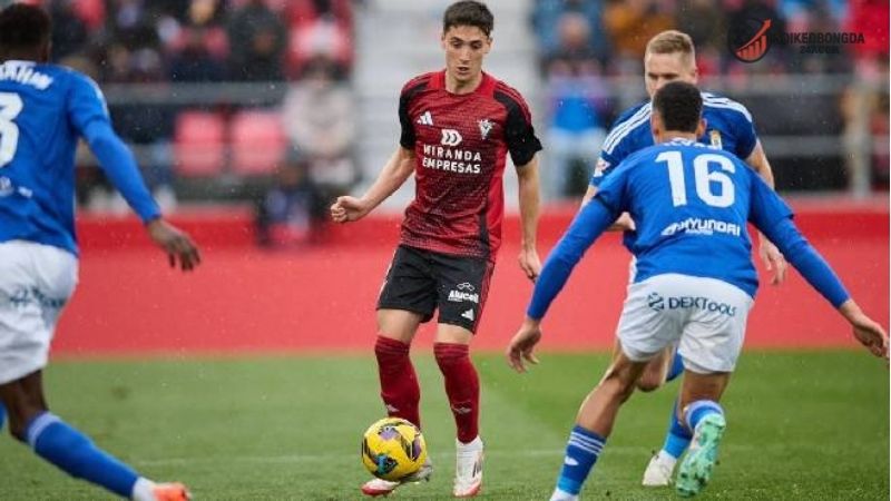 Thông tin lực lượng Almeria vs Oviedo mới nhất