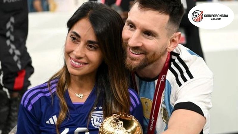 Vợ Messi - Người phụ nữ thầm lặng phía sau thành công 2 Cuộc sống và tình yêu từ thuở còn trẻ